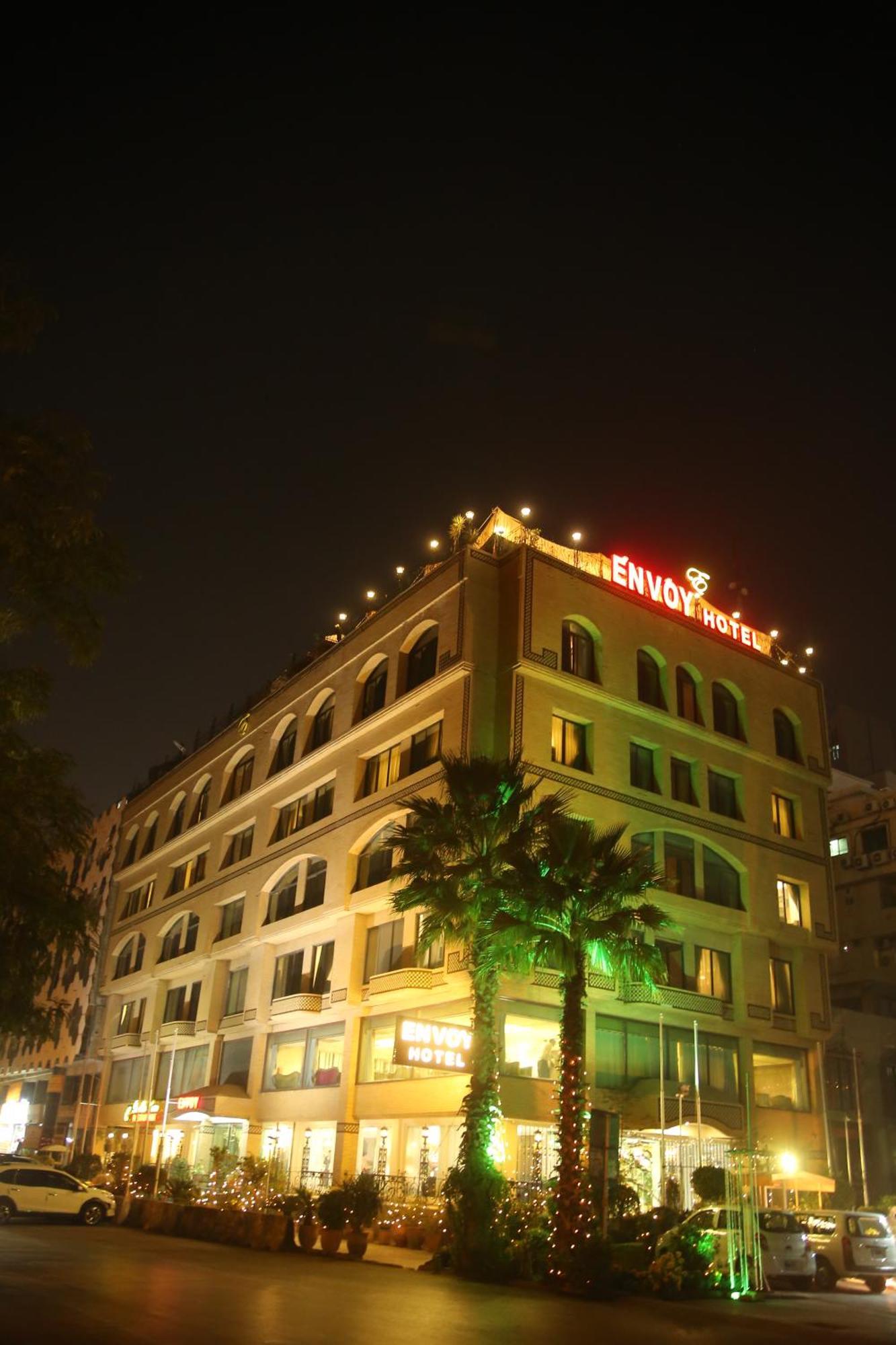 Envoy Continental Hotel Islamabad Exterior photo